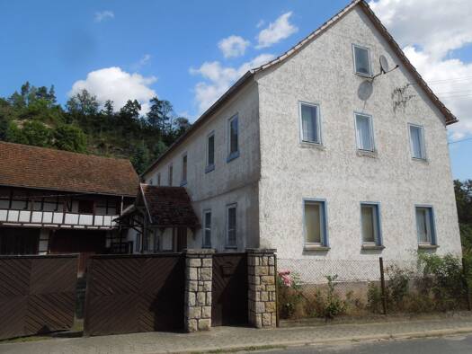 Bauernhaus zum Kauf 135.000 € 7 Zimmer 225 m² 104.855 m² Grundstück frei ab 30.09.2026 Eschdorf Remda-Teichel 07407