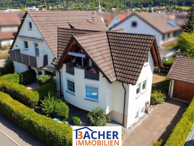 Mehrfamilienhaus zum Kauf provisionsfrei 428.000 € 11 Zimmer 205 m² 578 m² Grundstück frei ab 01.10.2026 Wurmlingen 78573