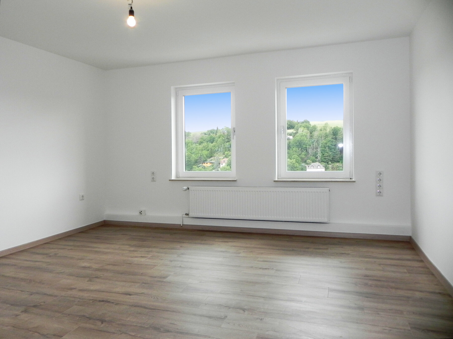 Wohnung zur Miete 380 € 3,5 Zimmer 69 m²<br/>Wohnfläche 3.<br/>Geschoss Kermannstraße 45 Greiz Greiz 07973