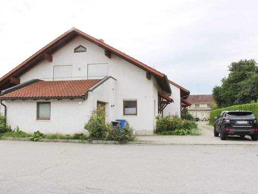 Doppelhaushälfte zum Kauf 380.000 € 140,7 m² 385 m² Grundstück Hofkirchen 94544