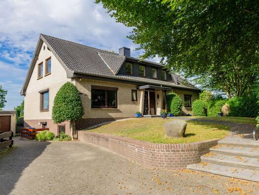 Einfamilienhaus zum Kauf 475.000 € 7 Zimmer 239 m² 1.868 m² Grundstück Rekum Bremen 28777