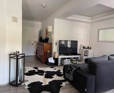 Wohnung zur Miete 750 € 4 Zimmer 100 m² 1 Geschosse Laiblinsplatz 10 Pfullingen 72793