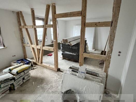 Doppelhaushälfte zum Kauf 60.000 € 6 Zimmer 129,5 m² 270 m² Grundstück Floh Floh-Seligenthal 98593