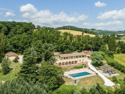 Haus zum Kauf 1.500.000 € 1.080 m² Gubbio 06024