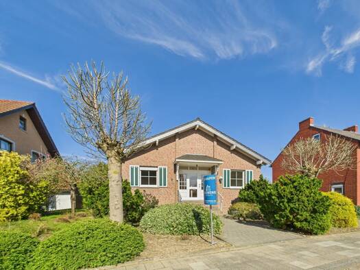 Bungalow zum Kauf 349.800 € 2 Zimmer 76 m² 4.675 m² Grundstück Dieck Selfkant / Höngen 52538