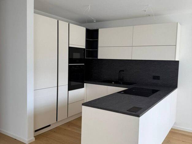 Wohnung zur Miete 1.400 € 3,5 Zimmer 81,9 m² 1. Geschoss frei ab 01.10.2026 Binswanger Straße 4 Neckarsulm Neckarsulm 74172