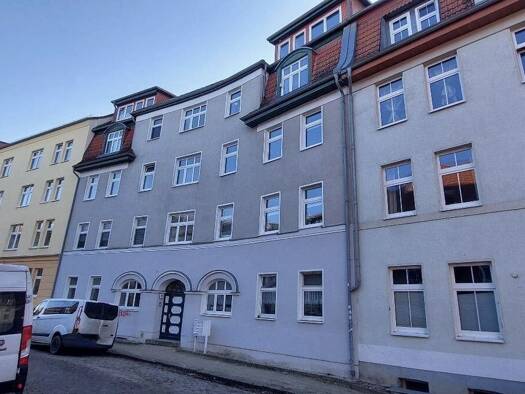 Mehrfamilienhaus zur Miete 457 € 2 Zimmer 52 m² frei ab 01.06.2026 Frankenvorstadt Stralsund 18439