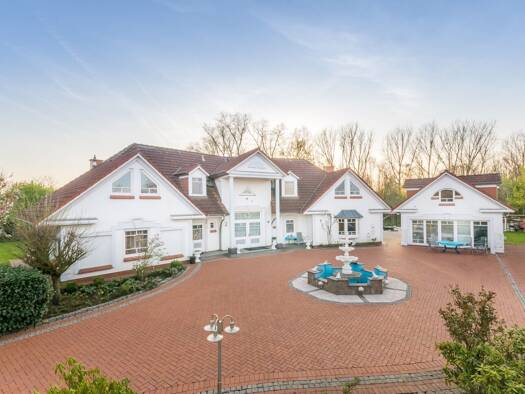 Einfamilienhaus zum Kauf 675.000 € 12 Zimmer 359 m² 4.487 m² Grundstück Mehringen Hilgermissen 27318