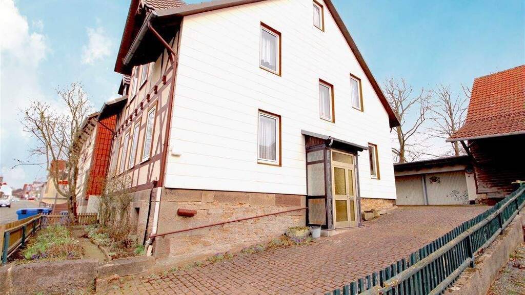 Einfamilienhaus zum Kauf 175.000 € 7 Zimmer 159 m² 1.207 m² Grundstück frei ab sofort Barterode Adelebsen 37139