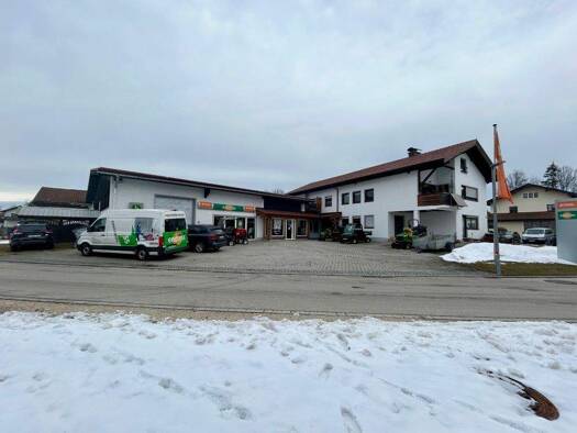 Sonstiges zum Kauf als Kapitalanlage geeignet 1.600.000 € 423 m² 2.233 m² Grundstück Höpfling Siegsdorf 83313