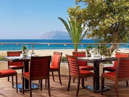 Haus zum Kauf 21.000.000 € 225 Zimmer 1 m² 35.000 m² Grundstück Municipality of Patras 26500