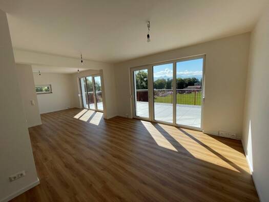Wohnung zur Miete 1.775 € 3 Zimmer 111 m² Geschoss 3/4 frei ab sofort Pater-Rupert-Mayer-Straße Mietraching Bad Aibling 83043