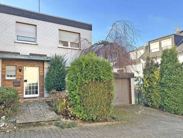 Reihenmittelhaus zum Kauf 340.000 € 4,5 Zimmer 106 m² 264 m² Grundstück Harpen Bochum 44805