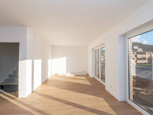 Doppelhaushälfte zur Miete - Erstbezug 1.715 € 4 Zimmer 108 m² frei ab 15.12.2025 Stade 21680