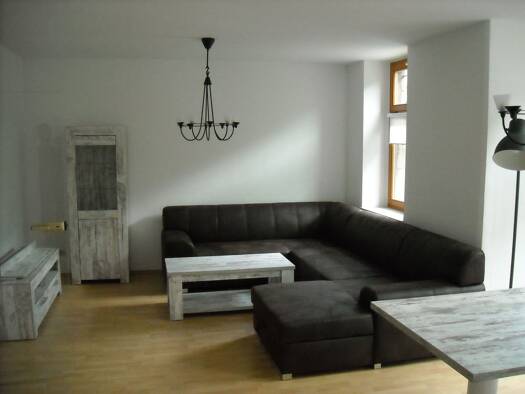 Wohnung zur Miete 460 € 3 Zimmer 84 m² Geschoss 1/4 frei ab sofort Weißenfels 06667