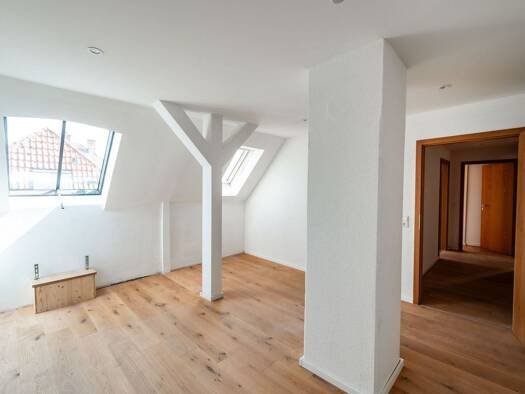 Wohnung zur Miete 1.230 € 4 Zimmer 98,7 m² frei ab sofort Schillerstraße 12 Stadtmitte Esslingen am Neckar 73728