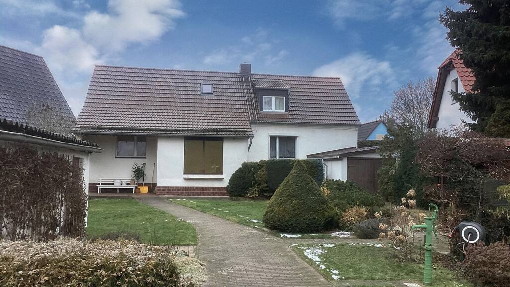 Einfamilienhaus zum Kauf 3 Zimmer 80 m² 679 m² Grundstück Seehausen Leipzig 04356