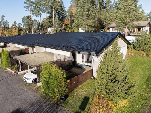 Reihenmittelhaus zum Kauf 134.000 € 2 Zimmer 63 m² 2.800 m² Grundstück Tuomaankuja 2 Lieto 21420