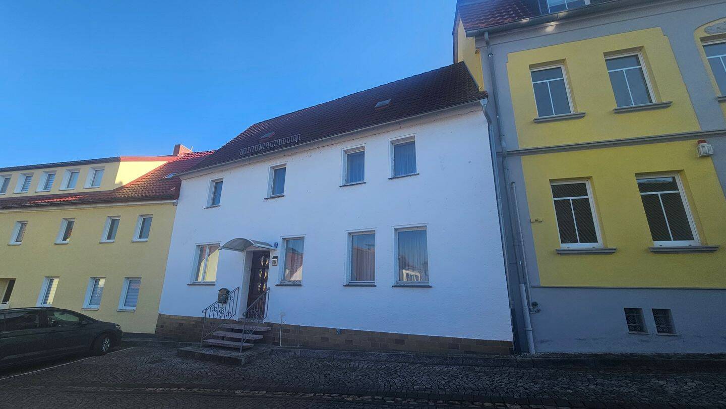 Immobilie in Mücheln (Geiseltal) - Reihenmittelhaus mit Nebengelass unweit vom Geiseltalsee - Bild 1