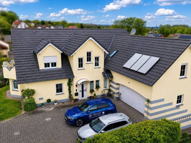 Haus zum Kauf provisionsfrei 850.000 € 11 Zimmer 368,3 m² 699 m² Grundstück Welkers Eichenzell 36124