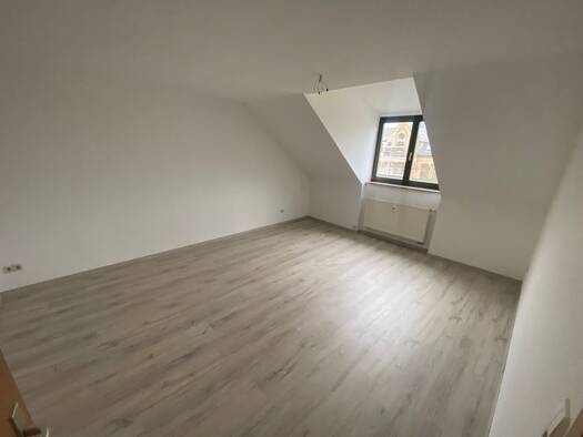 Wohnung zur Miete 295 € 2 Zimmer 53 m² 4. Geschoss frei ab 01.12.2026 Weststraße 64 Kaßberg Chemnitz 09112