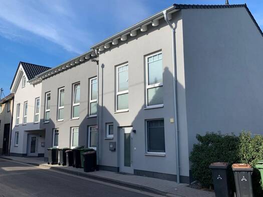 Reihenhaus zur Miete 1.700 € 6 Zimmer 149 m² 159 m² Grundstück frei ab 01.03.2026 Bahnhofstraße 12 Meindorf Sankt Augustin 53757