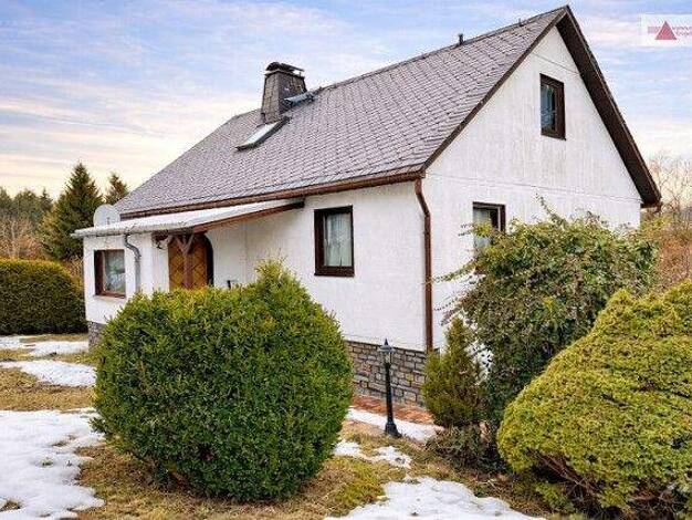 Einfamilienhaus zum Kauf 250.000 € 5 Zimmer 125 m² 3.400 m² Grundstück Schwarzbach Elterlein / Schwarzbach 09481