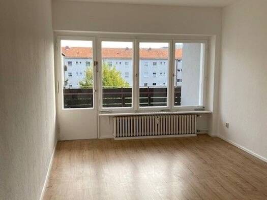 Wohnung zur Miete 1.108 € 3 Zimmer 73,5 m² Geschoss 2/3 frei ab sofort Elsflether Weg 4 A Spandau Spandau 13581
