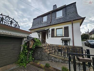 Doppelhaushälfte zum Kauf 129.000 € 5 Zimmer 114 m² 270 m² Grundstück Schwarzenberg Schwarzenberg/Erzgebirge 08340