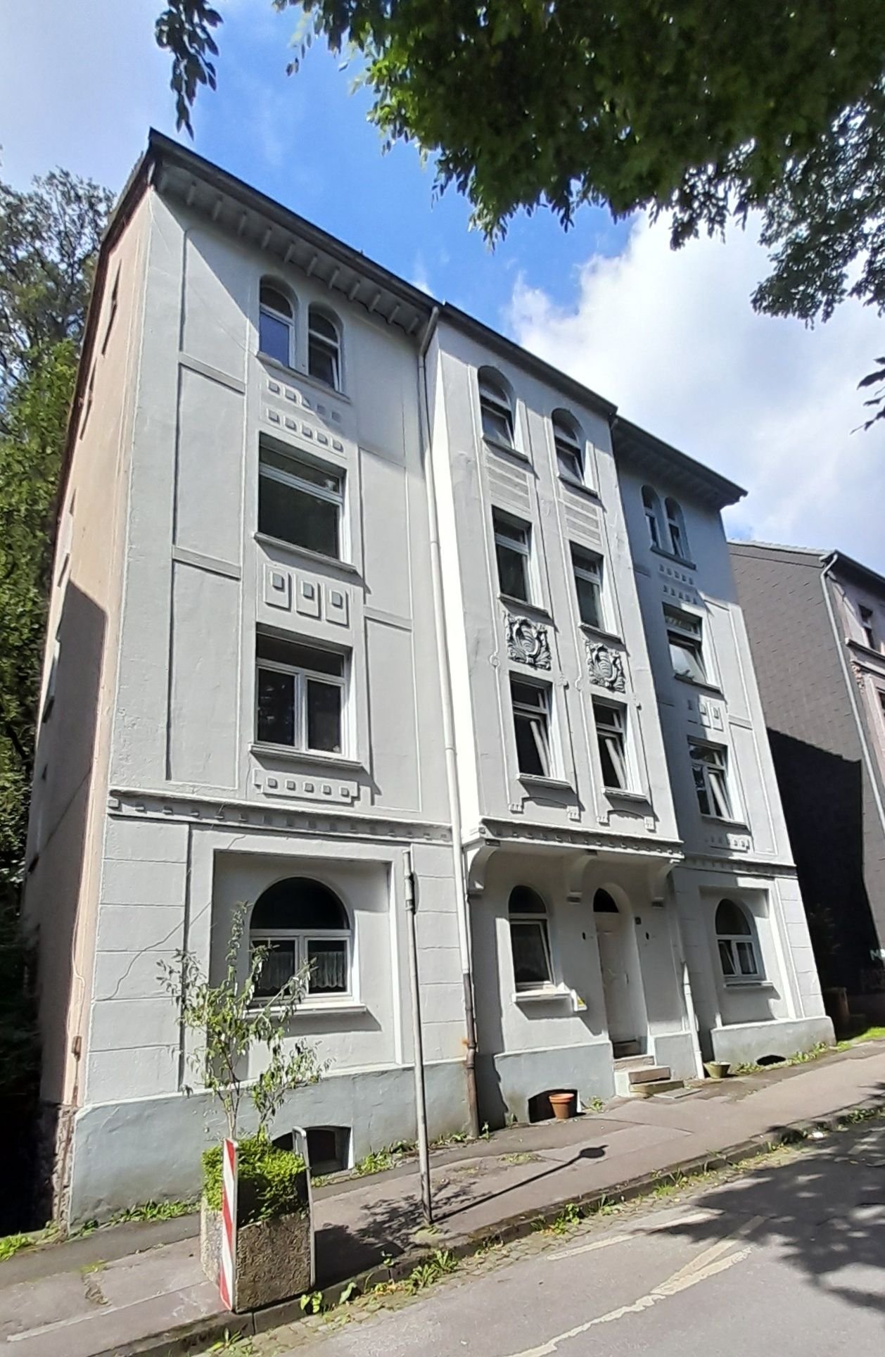 Mehrfamilienhaus zum Kauf als Kapitalanlage geeignet 550.000 € 15 Zimmer 463,5 m²<br/>Wohnfläche 435 m²<br/>Grundstück Milspe Ennepetal 58256