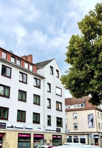 Wohnung zur Miete 670 € 2 Zimmer 62 m²<br/>Wohnfläche 4.<br/>Geschoss ab sofort<br/>Verfügbarkeit Regensburger Straße Bremen 28215