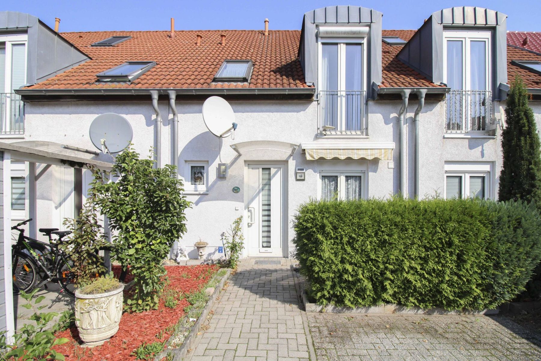 Reihenmittelhaus zum Kauf 319.900 € 3 Zimmer 110,2 m²<br/>Wohnfläche 138,2 m²<br/>Grundstück Sanddornweg 3 Vogelsdorf Fredersdorf-Vogelsdorf 15370