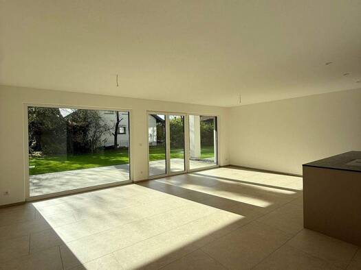 Wohnung zur Miete - Erstbezug 1.570 € 3,5 Zimmer 100,7 m² EG frei ab sofort Staufenstraße 14 Hilzingen 78247