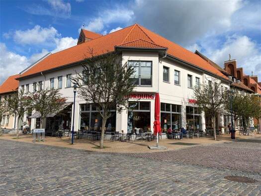 Wohnung zur Miete 560 € 3 Zimmer 74,5 m² 1. Geschoss frei ab 01.04.2026 Schuhmarkt 6 Parchim 19370
