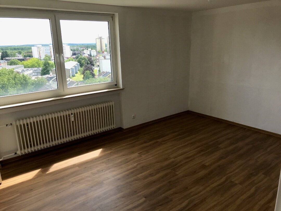 Wohnung zur Miete 350 € 1,5 Zimmer 41 m²<br/>Wohnfläche 10.<br/>Geschoss 01.11.2024<br/>Verfügbarkeit Schillerstraße 6 Bischofsheim Maintal 63477