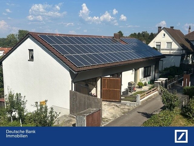 Einfamilienhaus zum Kauf 469.000 € 7 Zimmer 173 m²<br/>Wohnfläche 362 m²<br/>Grundstück Planungsbezirk 114 Straubing 94315