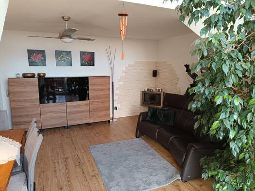 Wohnung zum Kauf 280.000 € 3 Zimmer 74 m² 4. Geschoss Bogen 94327