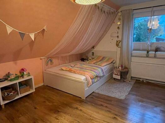 Einfamilienhaus zum Kauf provisionsfrei 365.000 € 7 Zimmer 200 m² 1.384 m² Grundstück Oerrel Dedelstorf 29386