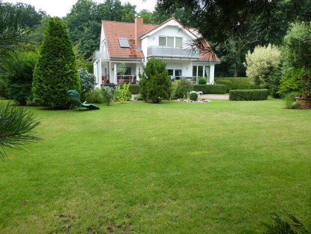 Einfamilienhaus zum Kauf provisionsfrei 995.000 € 9 Zimmer 240 m² 1.655 m² Grundstück Berlin Spandau 13591