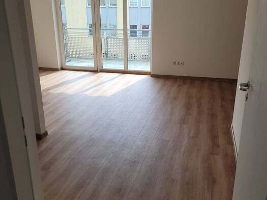 Wohnung zur Miete 840 € 3 Zimmer 83,8 m² 4. Geschoss Lützner Straße 160 Neulindenau Leipzig 04179