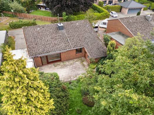 Einfamilienhaus zum Kauf 595.000 € 4 Zimmer 95 m² 790 m² Grundstück Glashütte Norderstedt 22851