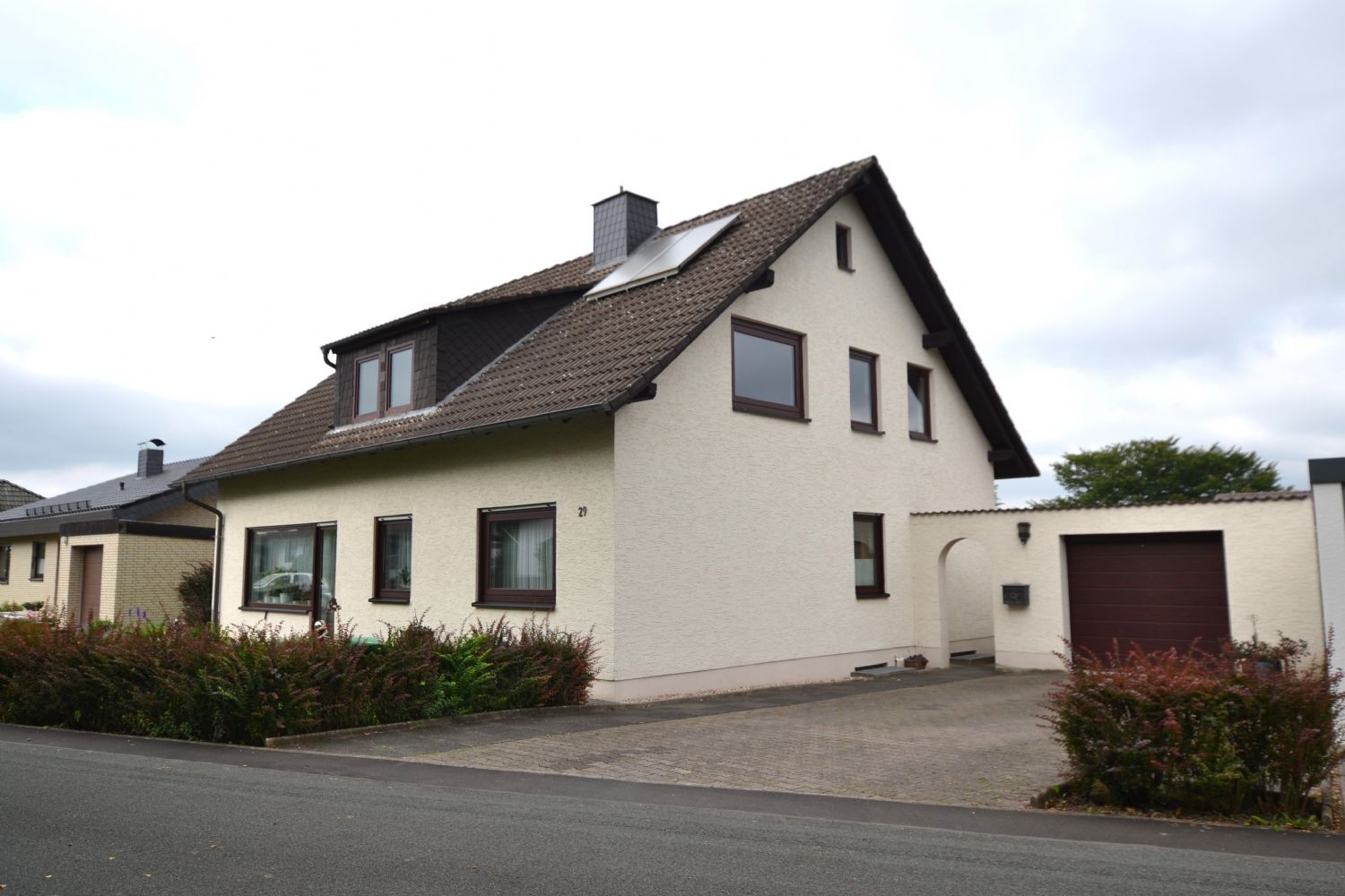 Mehrfamilienhaus zum Kauf 8 Zimmer 190 m²<br/>Wohnfläche 750 m²<br/>Grundstück Eichenhang 29 Bevern Bevern 37639