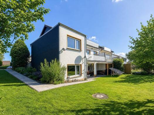 Mehrfamilienhaus zum Kauf 345.000 € 5 Zimmer 170,6 m² 607 m² Grundstück Honrath Lohmar 53797