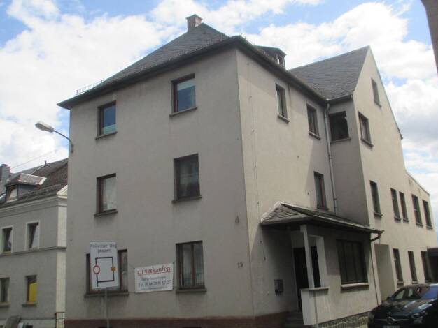 Mehrfamilienhaus zum Kauf 98.000 € 10 Zimmer 415 m² 495 m² Grundstück frei ab sofort Pausaer Straße 19 Zeulenroda Zeulenroda-Triebes 07937