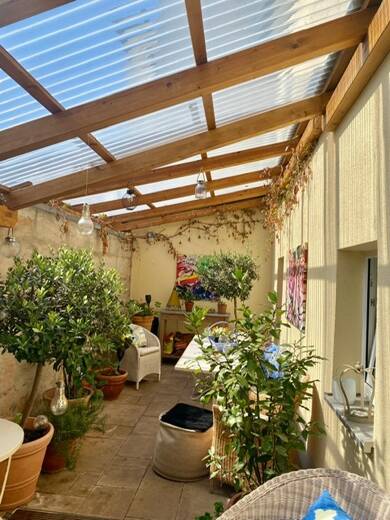 Haus zur Miete 1.680 € 3,5 Zimmer 102 m² 98 m² Grundstück frei ab 01.07.2025 Kuttlerstr. 15 Innenstadt Erlangen 91054