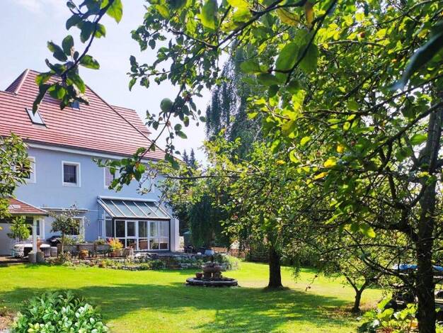 Haus zum Kauf 849.000 € 9 Zimmer 384 m² 2.755 m² Grundstück Kammern Landau an der Isar 94405