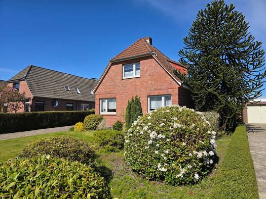 Einfamilienhaus zum Kauf 165.000 € 6 Zimmer 141 m² 1.458 m² Grundstück Wiesmoor Wiesmoor 26639