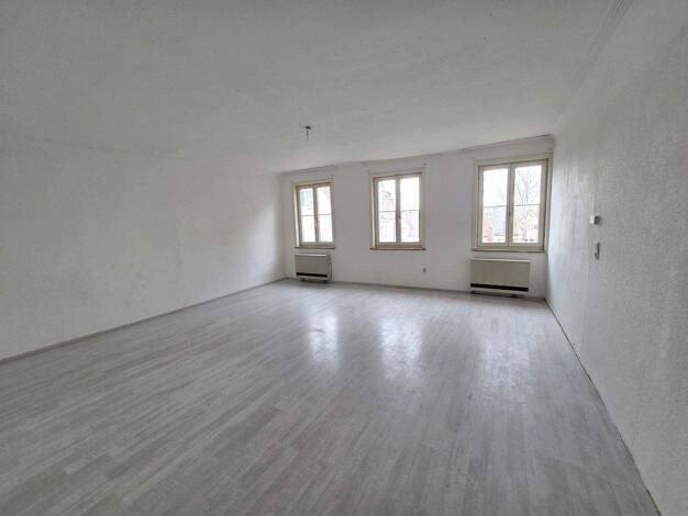 Wohnung zur Miete 850 € 3,5 Zimmer 100 m² 2. Geschoss Lauchheim 73466