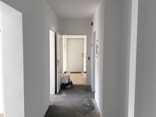 Wohnung zur Miete 615 € 4 Zimmer 79,9 m² 1. Geschoss frei ab 01.08.2026 Hatzfeldstraße 8 Niederstetten 97996