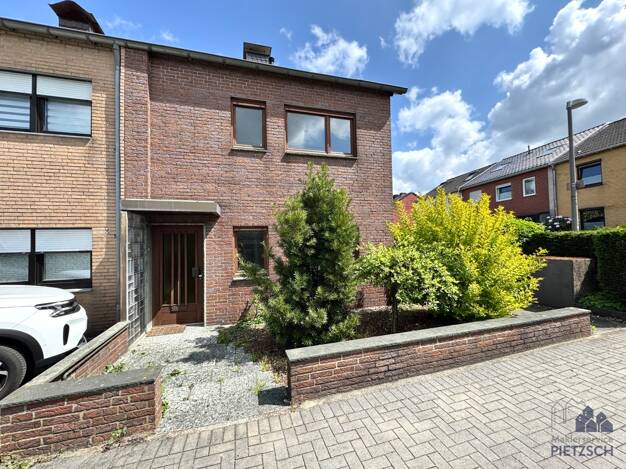 Reihenendhaus zum Kauf 299.000 € 3,5 Zimmer 91 m² 393 m² Grundstück Brassert Marl 45768